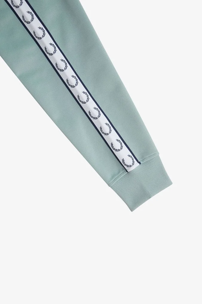 Олимпийка Fred Perry Taped Track Jacket