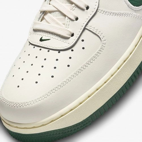 Кроссовки Nike Air Force 1 '07 Sail/Coconut Milk/Flat Pewter/Fir Green