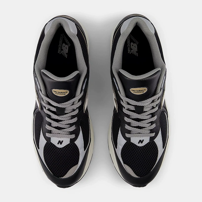 Кроссовки New Balance 2002R M2002RPO